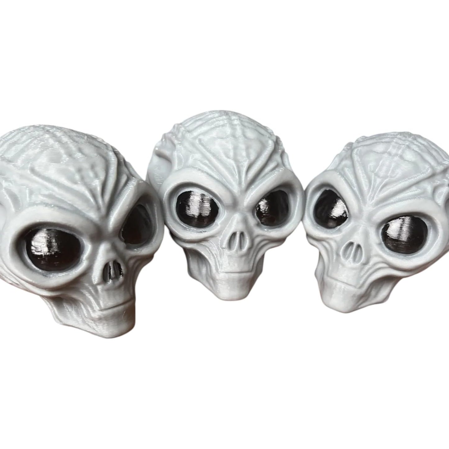 Mummified Alien Skull Miniature – Sci-Fi Horror Display Prop with Anatomical Detail for Dioramas, Halloween & Tabletop Terrain – 3D Printed in Canada