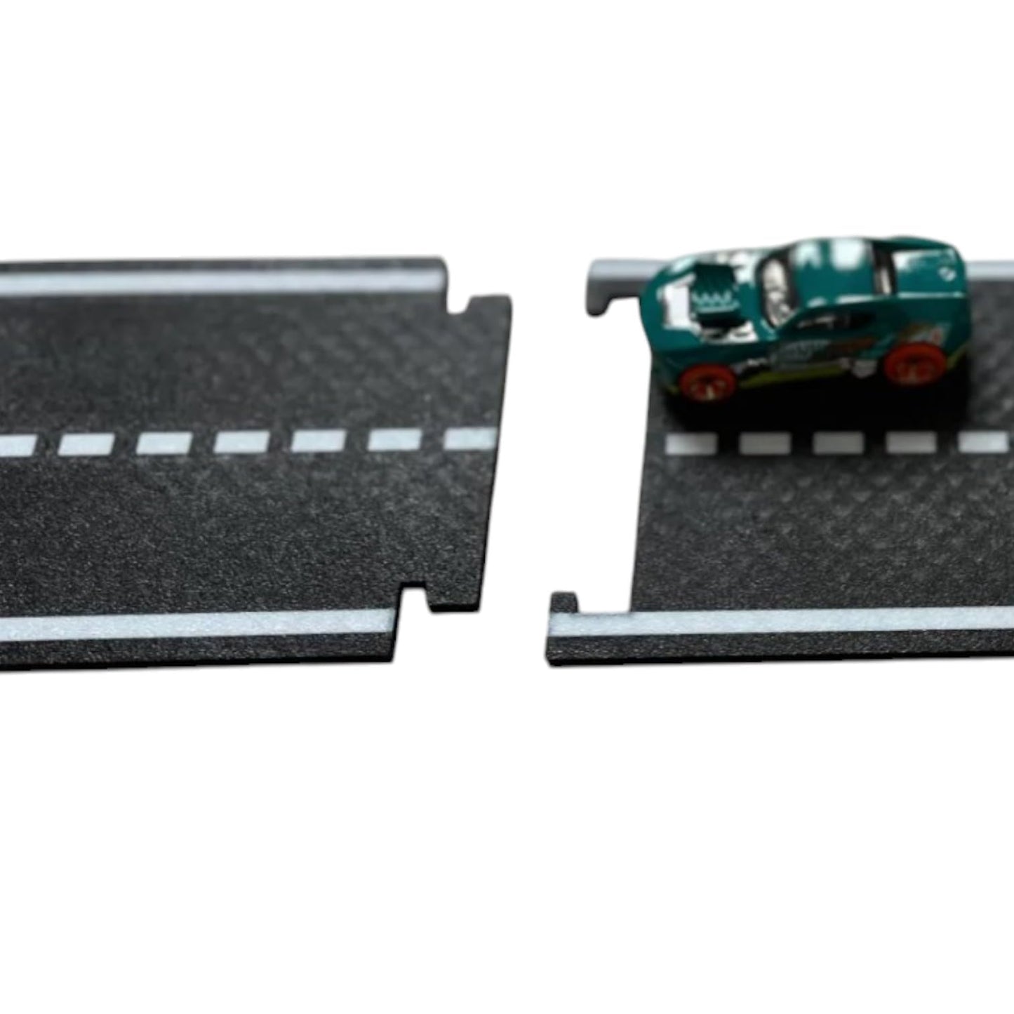 Set of 5 Connecting Road Tiles for Hot Wheels – Modular Straight Track Pieces with Clip-in Connectors – 1:64 Scale Compatible Roads – 3D Printed in Canada
