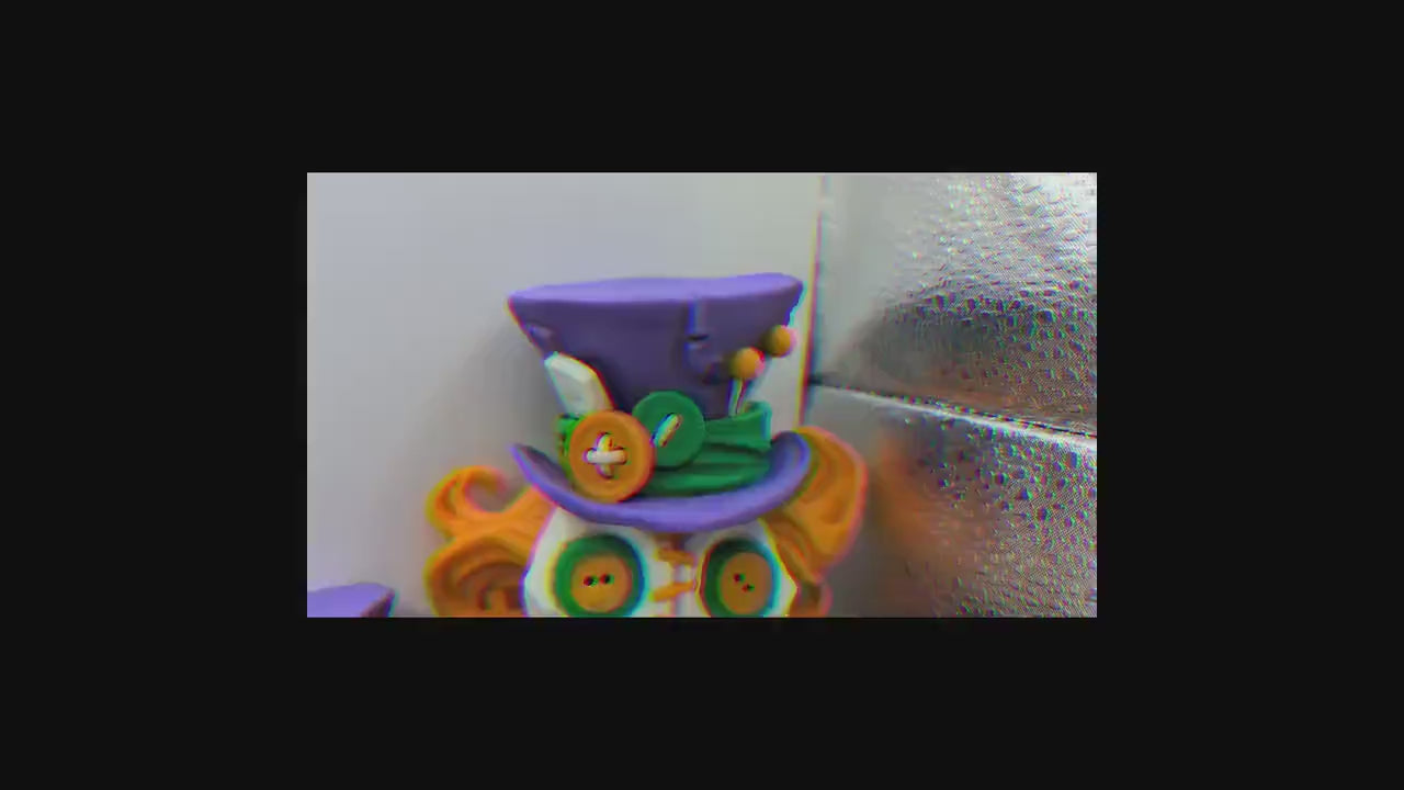 Articulated Mad Hatter Figurine - 3D Printed Wonderland Collectible - Poseable Alice in Wonderland Decor