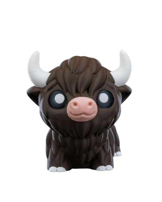 Chill Highland Cow Figurine – Cute Collectible Highland Bull Toy for Desk, Shelf & Gifts – Adorable Animal Decor for Teens & Adults – 3D Printed in Canada