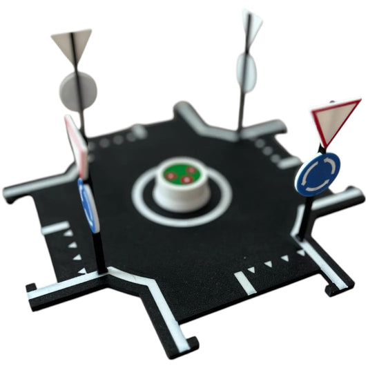 Modular Roundabout Road Tile for Hot Wheels – 3D Printed Intersection with Yield Signs & Center Island – Expandable Track Accessory – 3D Printed in Canada
