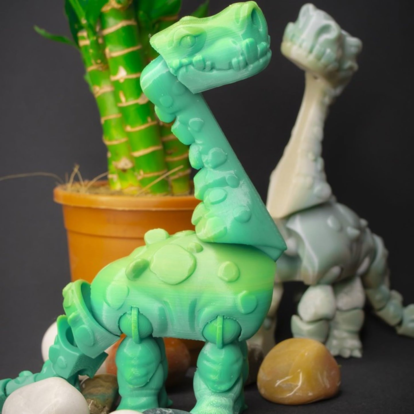 Articulated Dinosaur Figurine – Poseable Print-in-Place Brontosaurus-Inspired Model for Display, Fidgeting & DIY Painting – 3D Printed in Canada