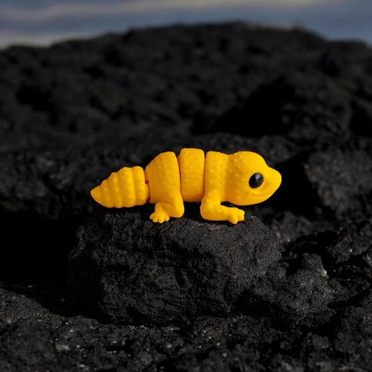 Mini Articulated Leopard Gecko Fidget Toys – Pack of 5 Small Geckos for Desk, Sensory Play, and Decor – Vibrant Reptile Fidgets for Teens & Adults – 3D Printed in Canada