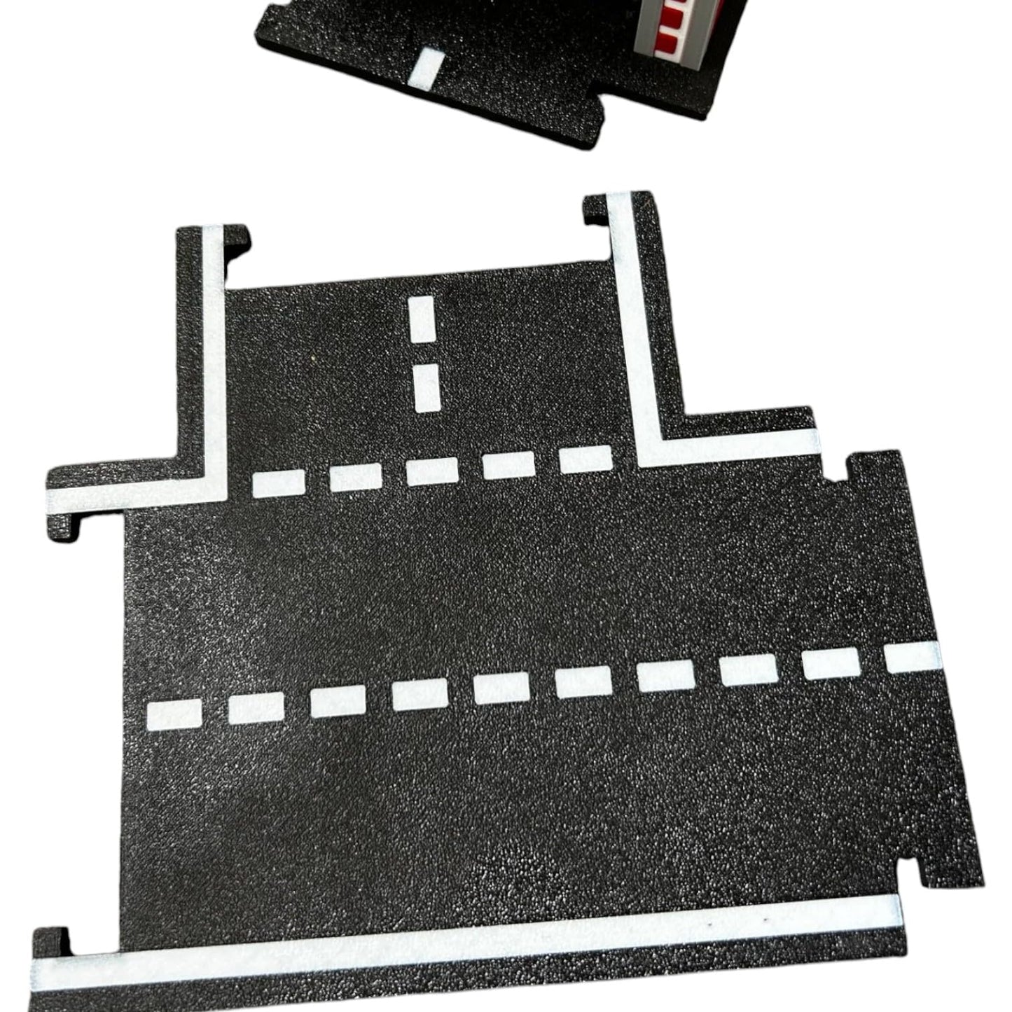 Simple Modular T-Intersection Road Tile for Hot Wheels (Set of 2) – 1:64 Scale Compatible Connector with Built-in Track Links – 3D Printed in Canada