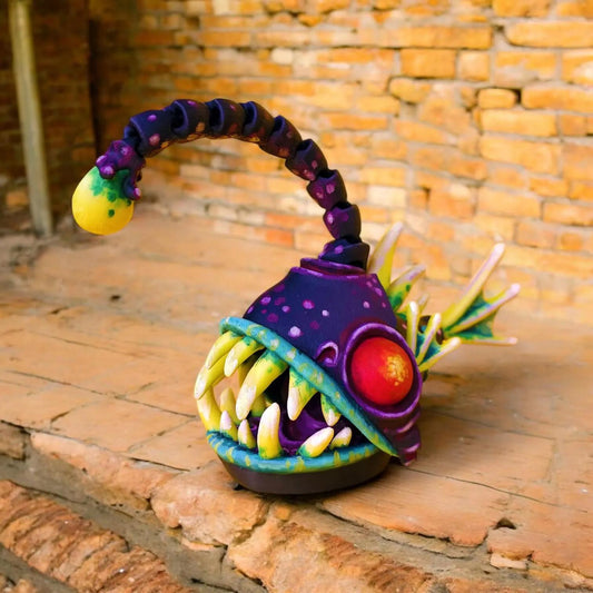 Articulated Twisty Angler Fish Figurine – 3D Printed Deep-Sea Collectible & Poseable Decor | Eco-Friendly