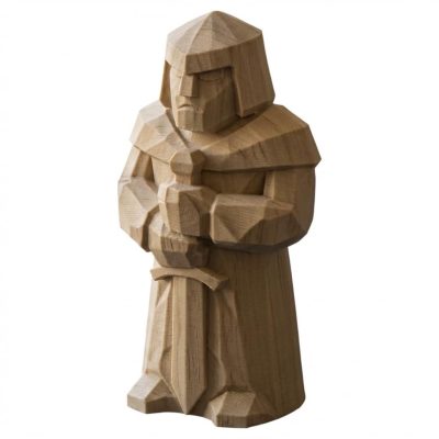 Wood Carved Timeless Guardian Figurine – Wood Carved Style Medieval Knight Statue for Desk or Shelf Display – Minimalist Polygon Style – Collectible Décor for Fantasy Lovers