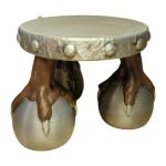 Fantasy Claw Foot Cake Stand – Round Display Platform with Monster Feet Base