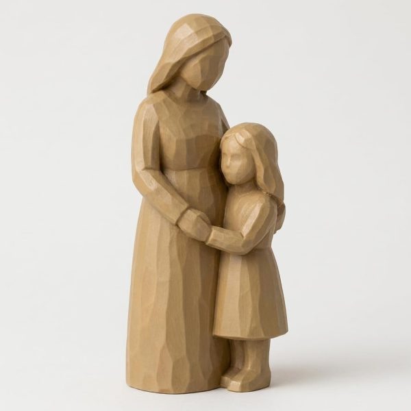 Figurine Mère et fille sculptée sur bois