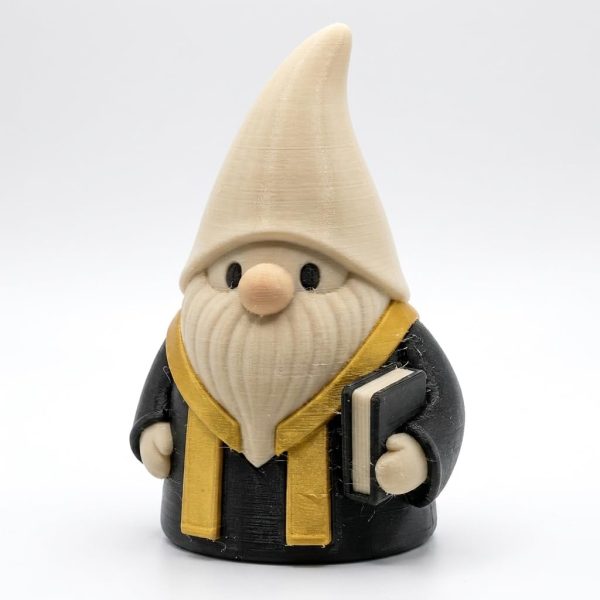 Figurine de gnome officiant