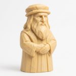 Wood Carved-Like Leonardo da Vinci Figurine in White Oak Finish - 3D Printed in Canada (White Oak)