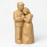 Wood Carved-Like Devoted Couple Figurine - Unique Desk Decor for Adults 3D Printed in Canada - 3D Printed in Canada (Classic Birch)