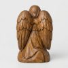 Figurine ange commémoratif effet bois sculpté
