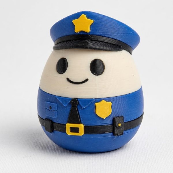 Figurine œuf policier