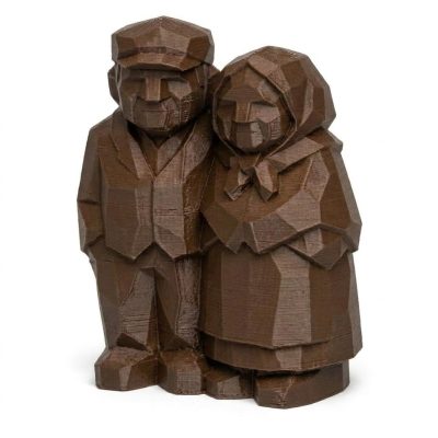 Wood Carved-Like Elderly Couple Figurine - Unique Desk Decor for Adults – 3D Printed in Canada - 3D Printed in Canada (Black Walnut)