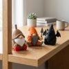 Ensemble varié de figurines de gnomes