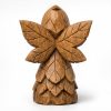 Fée des feuilles façon bois sculpté