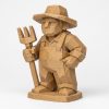 Figurine de fermier sculptée façon bois
