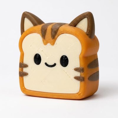 Maine Coon Cat Toast Collectible Figurine - Unique Desk Decor for Cat Lovers – 3D Printed in Canada — 3D Printed Cats by 3DCentral